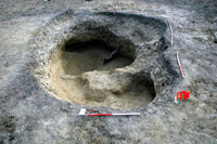 Neolit gödör őstülökszarvval - 2. számú lelőhely