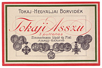Magyarország borvidékei borcímkéken címmel rendeztek időszaki kiállítást a szentesi Koszta József Múzeum Kossuth téri épületében.